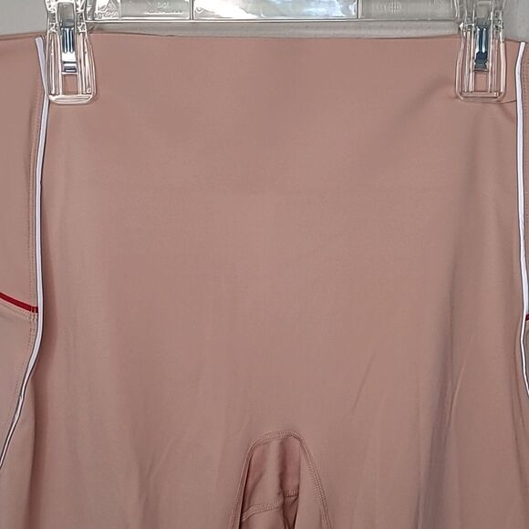 Fabletics Motion 365 Legging Size 1X - Picture 4 of 9